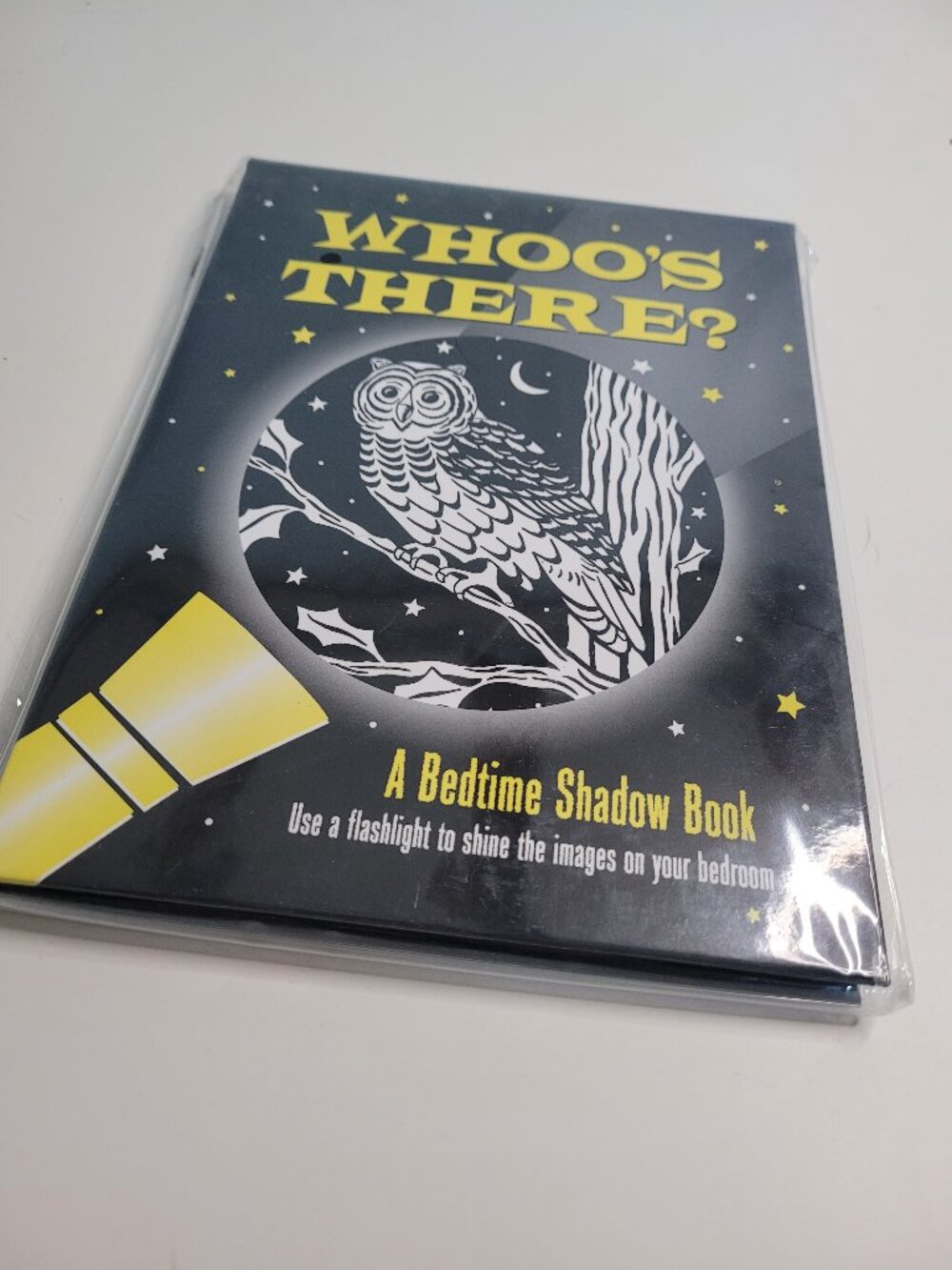 NEW Sealed Who's There? A Bedtime Shadow Book Flashlight Interactive Kids Book